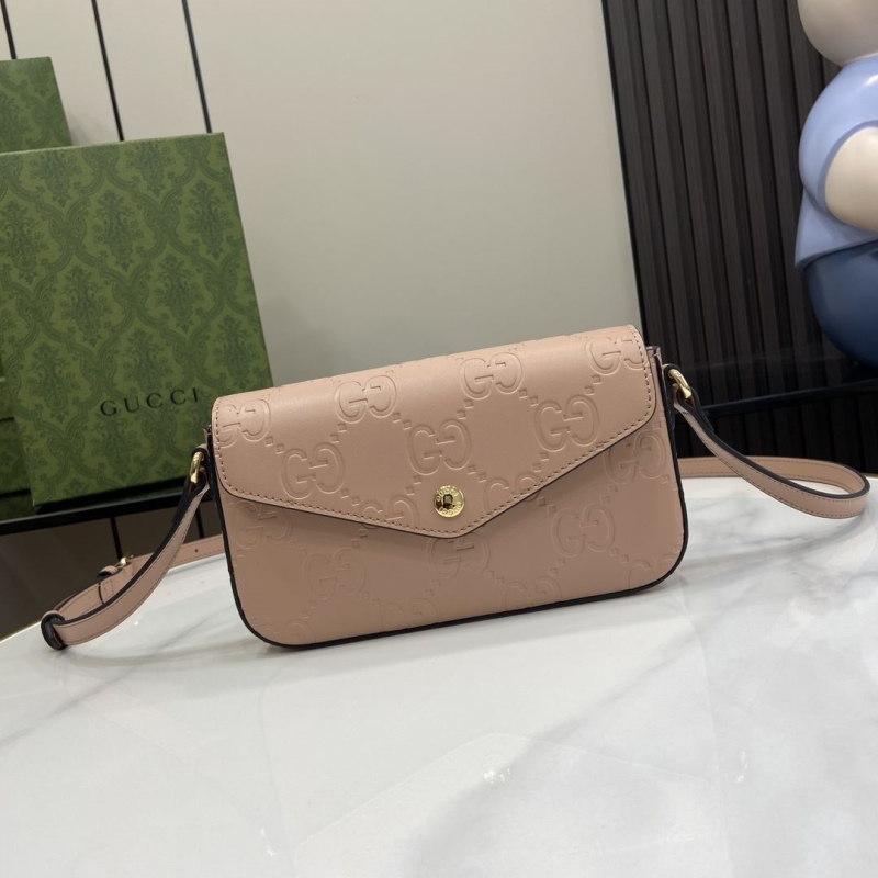 G*u*i satchel bags